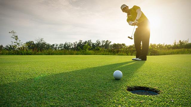GolfPut-640X360.jpg GolfPut-640X360.jpg